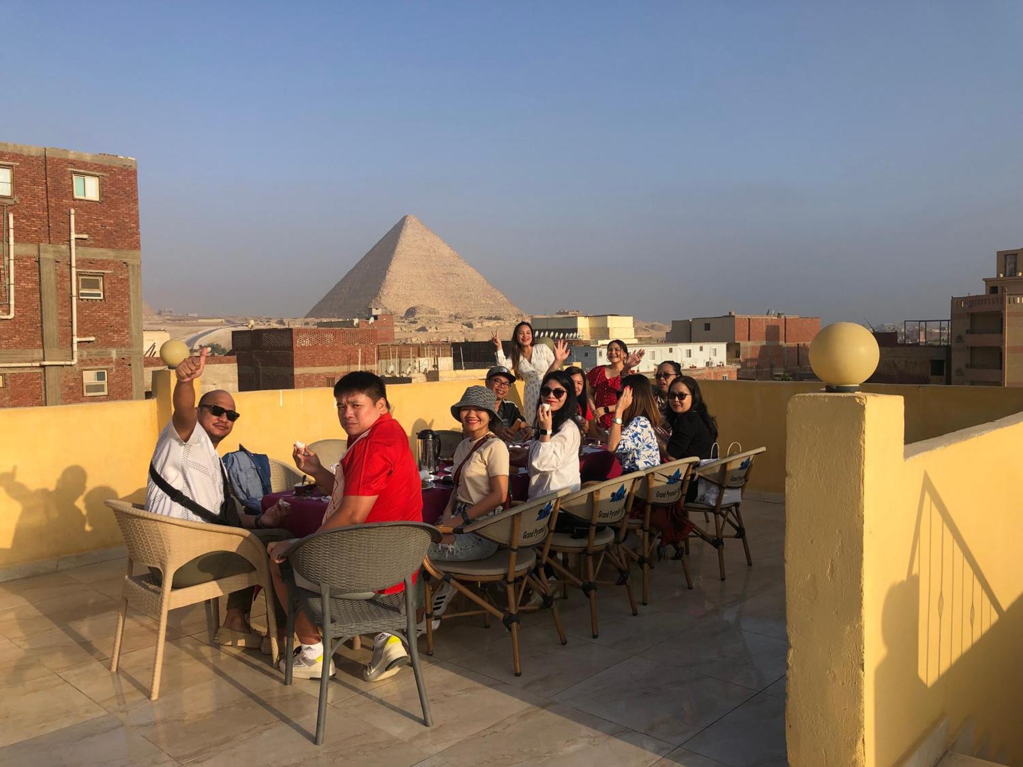 Grand Pyramid View Hotel Kafret el-Gabal Exterior foto