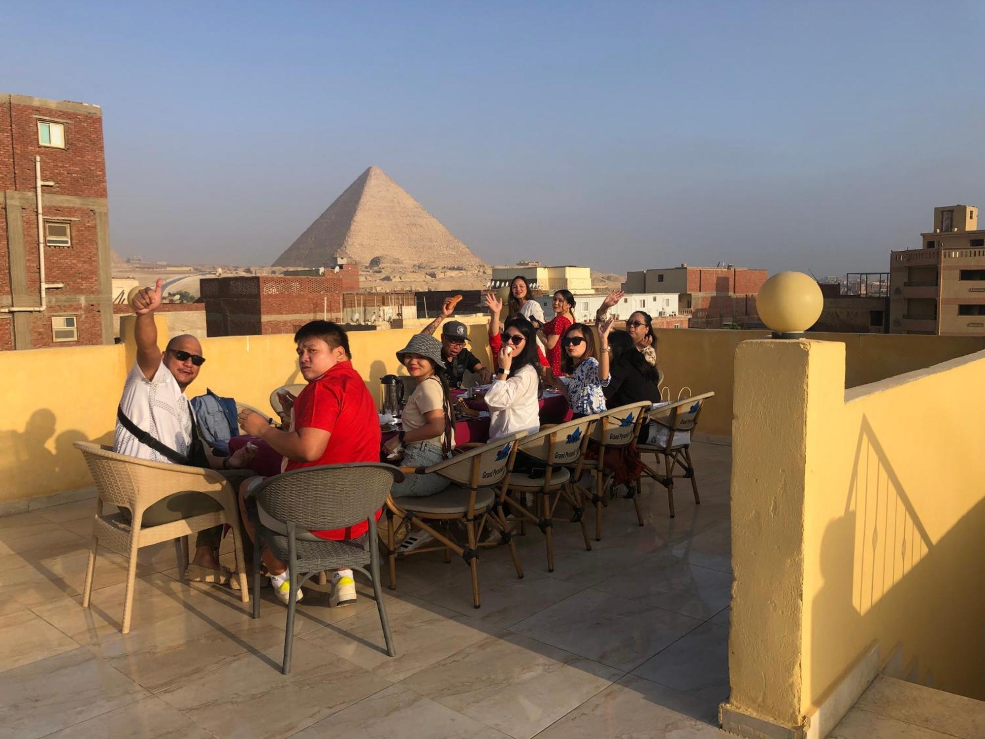 Grand Pyramid View Hotel Kafret el-Gabal Exterior foto